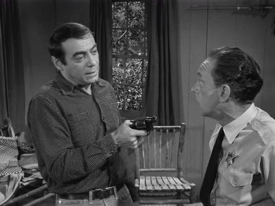 HOLD IT! - The Andy Griffith Show