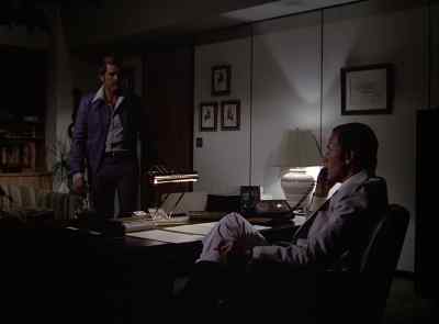 Hold it! - The Six Million Dollar Man