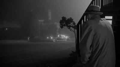 Hold it.
There's a car in the vicinity. - Experiment in Terror