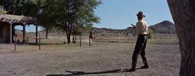 Hold it, Waggoman! - The Man from Laramie