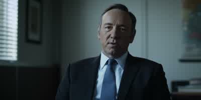 Hold on a minute. - House of Cards