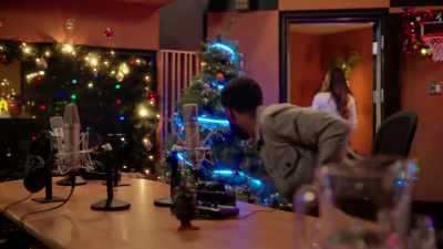 Hold on a second. Andi,
just don't, don't do this. Andi. - Jingle All the Way to Love