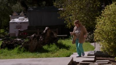 Hold on a second. - Criminal Minds