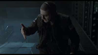 Hold on a second, there's something. - Aliens Expanded