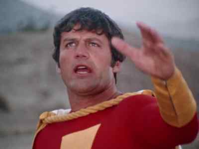 Hold on! I'm on my way! - Shazam!