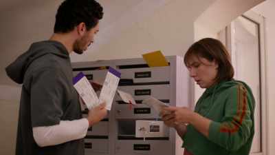 Hold on, let me see the card. - The Royal We