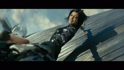 Hold on. - Alita: Battle Angel