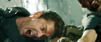 - Hold on! - Transformers: Dark of the Moon