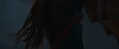 Hold on! - Mortal Engines
