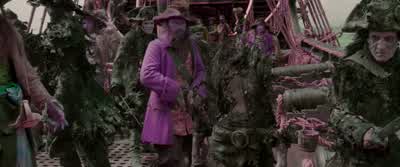 LIEUTENANT LESARO: Hold point! - Pirates of the Caribbean: Dead Men Tell No Tales
