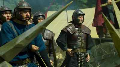 Hold, steady now! - Britannia