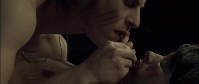 Hold still baby - Deadgirl