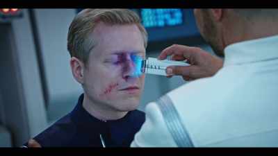 Hold still or - Star Trek: Discovery