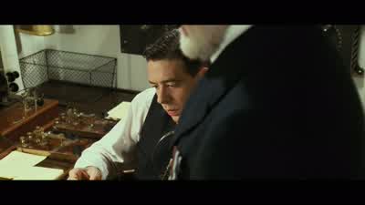 Hold the left! - Titanic
