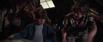 Hold this. - The Goonies