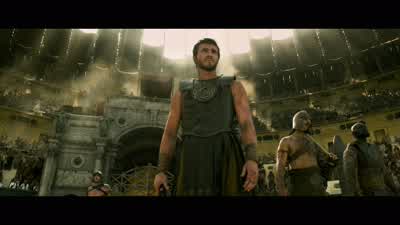 Hold together and when it charges, break for the wall. - Gladiator II