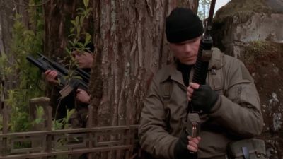 Hold up! - Stargate SG-1