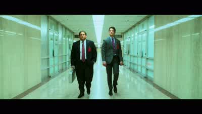 Hold up. - War Dogs