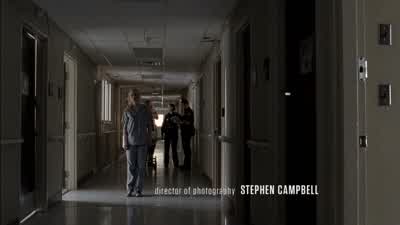 - Hold up. - The Walking Dead