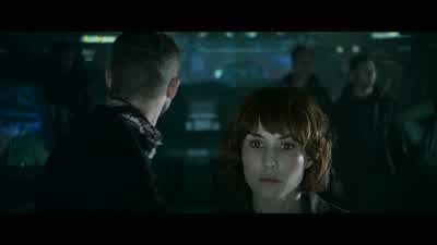 Holloway: Captain, would you... - Prometheus