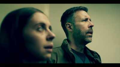 HOLLY SCOFFS - Informer