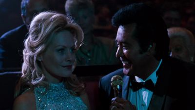 Holy crap Wayne Newton's hitting on Mom - Vegas Vacation