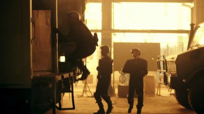 - Holy shit! - Killjoys