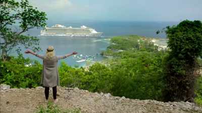Holy smoke! Will you look at that?! - Joanna Lumley's Hidden Caribbean: Havana to Haiti