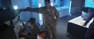 Home base, this is Bravo team. - War of the Worlds: Annihilation