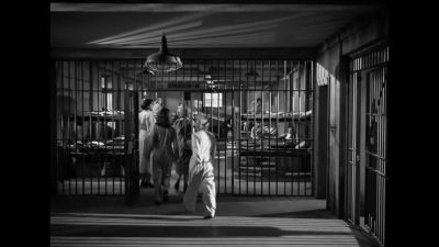Home sweet home - Caged