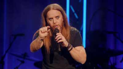 Honestly, like, the meals are
called things like "adoring" - Tim Minchin: Back