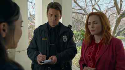 Honestly,
Professor Lindo is cool, - Aurora Teagarden Mysteries: A Lesson in Murder