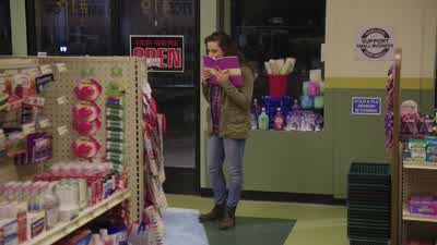 Honey? Honey? You okay? - 13 Reasons Why