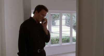 Honey, I love you.
- I know you think you do. - Albert Brooks: Defending My Life