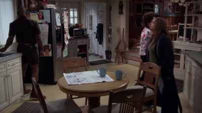Honey, I'm glad you're here. - The Upshaws