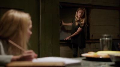 Honey, I'm gonna go down there. - Grimm