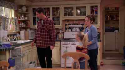Honey, show Daddy
your picture. - Everybody Loves Raymond