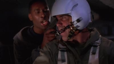 Honey we sure taught that boy how to fly - Under Siege 2: Dark Territory