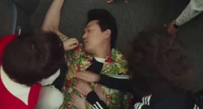 Honey, wake up! Open your eyes! - Okay! Madam