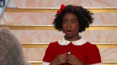 - Honey, we're your mom and dad. - Annie Live!