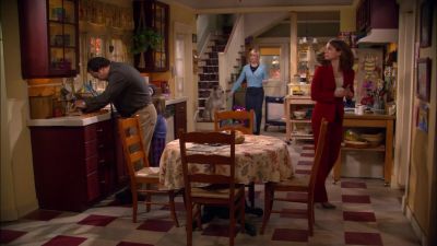 Honey, what are you
doing in my purse? - According to Jim