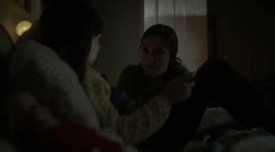 Honey, this White Lady,
she's not nice to me. - Eli Roth Presents: A Ghost Ruined My Life