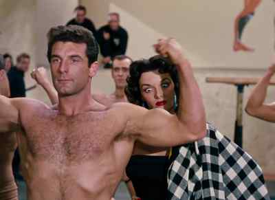 Honey, you'll hurt yourself. - Gentlemen Prefer Blondes