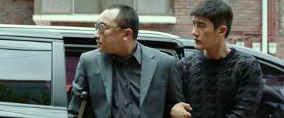 Hong, you're such a momma's boy. - Extreme Job