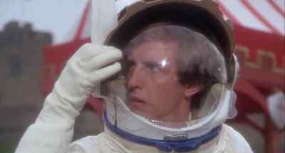 (HONKING) - Unidentified Flying Oddball