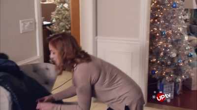 Høns, Olivia? Svar, Maggie. - Christmas Wedding Runaway