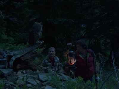[ hooting ] - Mountain Family Robinson