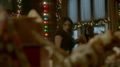 HOPE:
All right! Didn't want to
deploy the nuclear option, - Legacies
