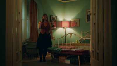Hope everything's
going okay with Mel. - Five Bedrooms