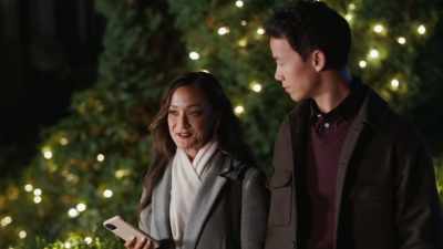 - Hope you're ready for a
party you'll never forget. - A Big Fat Family Christmas